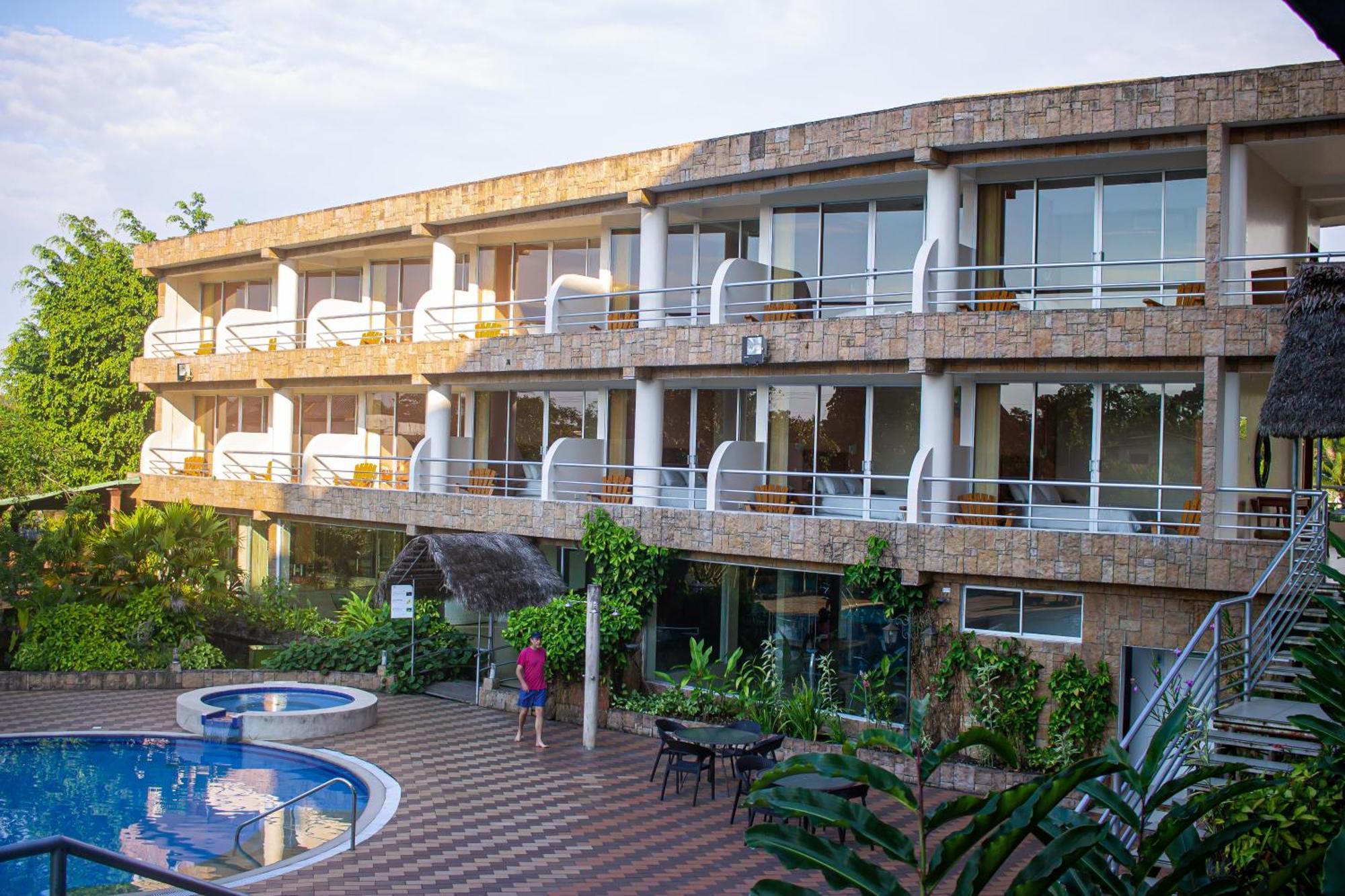 Gran Hotel De Lago - El Coca Puerto Francisco de Orellana Exterior photo